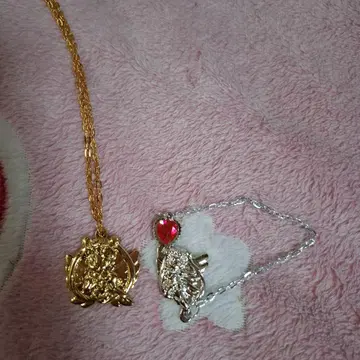 세일러문 액세서리 2개 세트