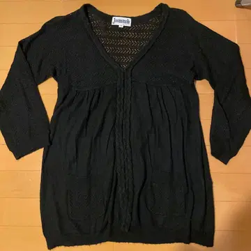 호코모모라 블랙 V넥 가디건