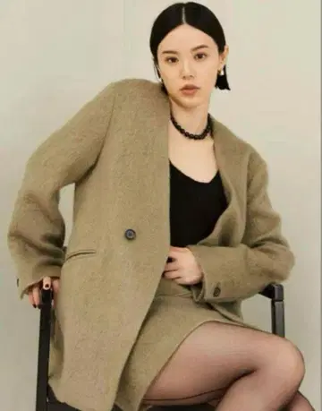 미에스로에 MIESROHE 샤기 노카라 자켓 카키