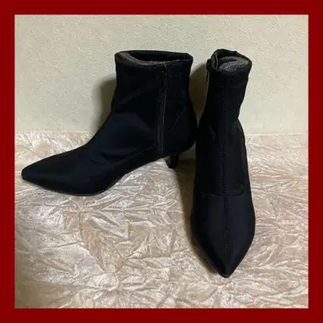 미사용 스틸레토 숏부츠 S 사이즈 블랙 나일론 소재