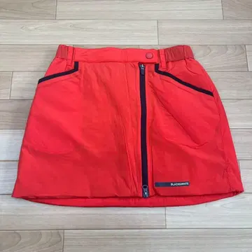 BLACK&WHITE 여성용 골프 프론트 지퍼 충전솜 스커트 M