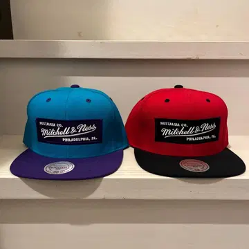 Mitchell & Ness 스냅백 캡 2개 세트