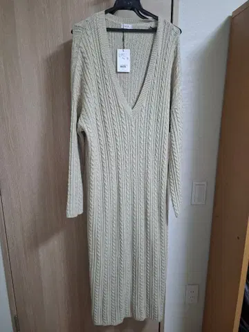 apart by lowrys 니트 원피스