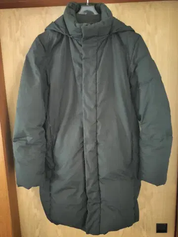 유니클로 남성용 다운 코트 S