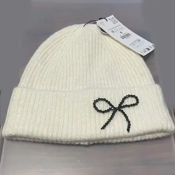 새상품 ZARA 화이트 리브 니트 모자
