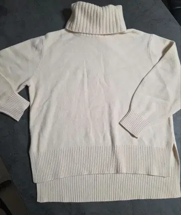 플라스테 PLST 스웨터 긴팔 터틀넥 울 캐시미어 혼방