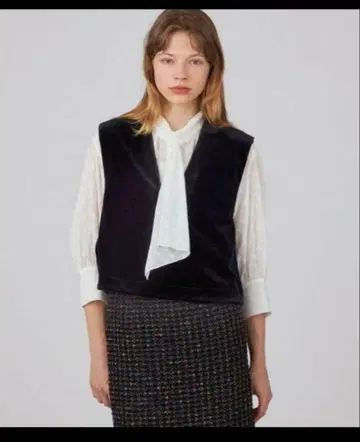 Ballsey 매트 벨로아 V 넥 베스트 프리 사이즈