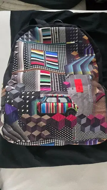 기하학 패턴 백팩