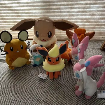 포켓몬 이브이 님피아 외 봉제 인형 세트