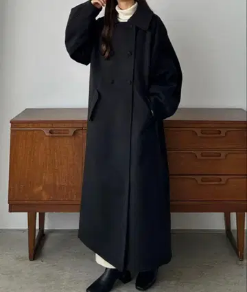 JUNOAH callautia 카라티아 스텐 칼라 롱 코트 블랙