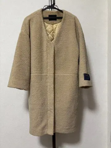 메루카리 시 SALE 개최 중 어반 리서치 무스탕 코트 새상품급