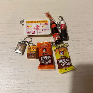 조미료 가챠 오타후쿠 소스 KAGOME 중농 소스