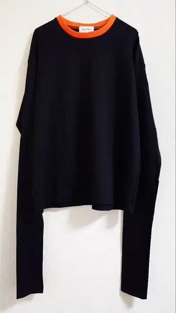 BELPER 롱 슬리브 티셔츠