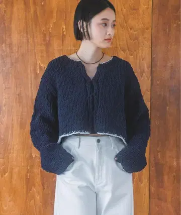 Apart by 핸드몰 가디건