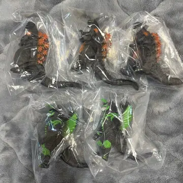 고질라 진격대전 2종 5세트