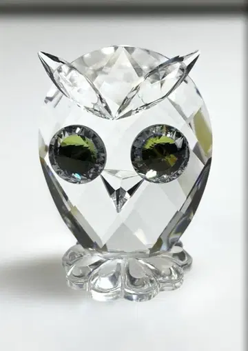단종 2011년 스와로브스키 올빼미 부엉이 모티브