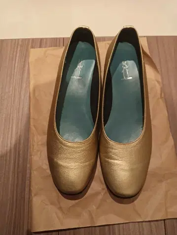 토끼야 골드 펌프스 웨지솔 22.5cm