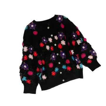 vintage 꽃무늬 자수 블랙 니트 스웨터
