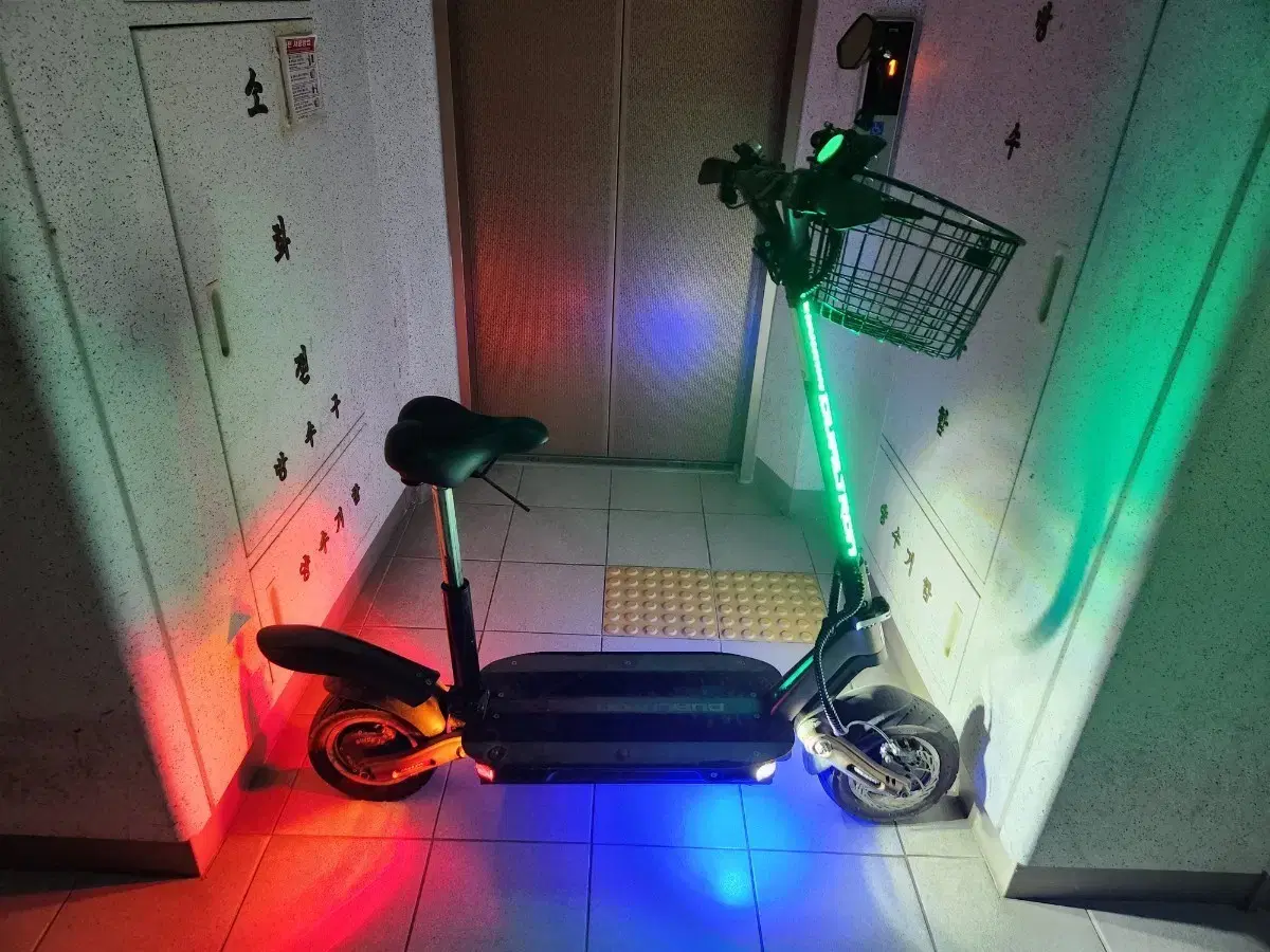 Dualtron Thunder 1 on Bunjang Global Site.