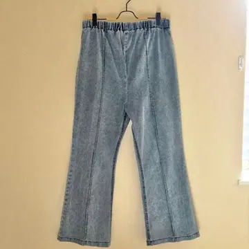 LEPSIM 마터니티 핀턱 데님 플레어 팬츠