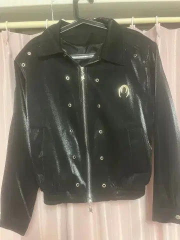 [SPINNS] 여성용 자켓 블랙 가죽풍