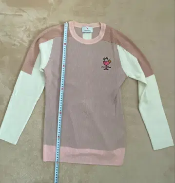 [새상품급] JUN&ROPE' 골프 스웨터 M 사이즈 핑크/화이트