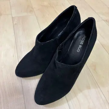 ROSE BUD 블랙 하이힐 오픈토