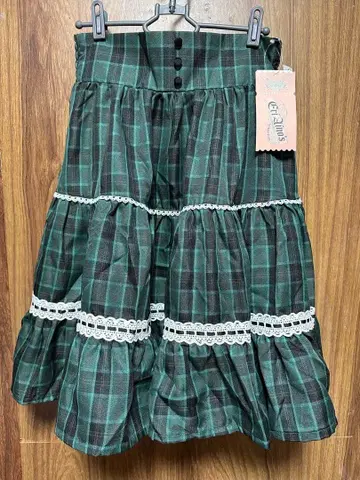 시마무라 아이노 에리 콜라보 샬롯의 수요일 스커트 그린 M 사이즈