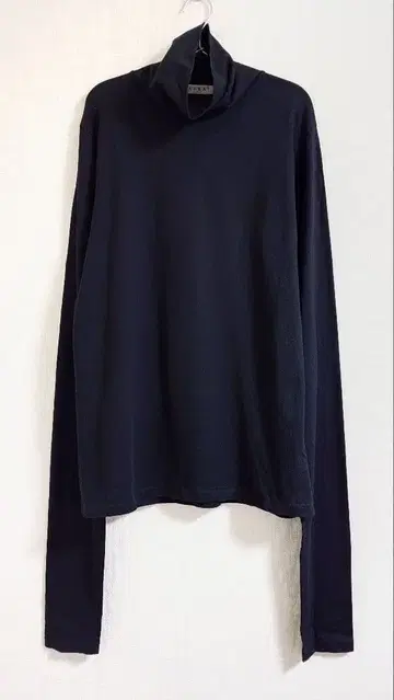 LABRAT 롱 슬리브 터틀넥 티셔츠