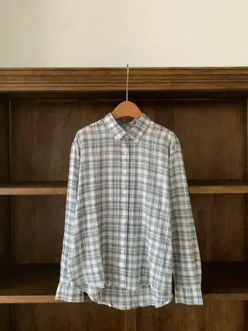 ANDNEEDS 그레이 계열 체크 무늬 긴팔 셔츠