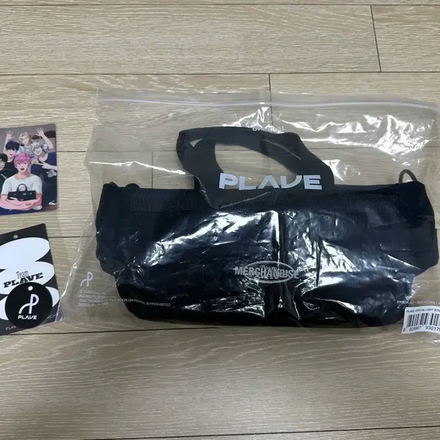 플레이브 응원봉 가방 포카포함