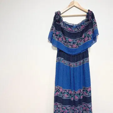 [ 새상품급 ] 마구 MAGGU 꽃무늬 오프숄더 맥시 원피스 M