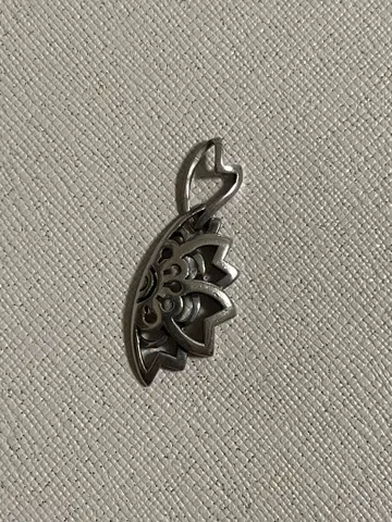 [새상품급] 카스우 공방 벚꽃 펜던트 탑