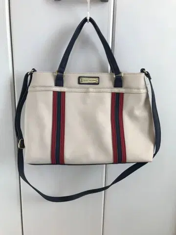 TOMMY HILFIGER 숄더백 화이트