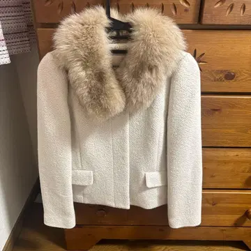 아푸와이저 리셰 퍼 숏코트