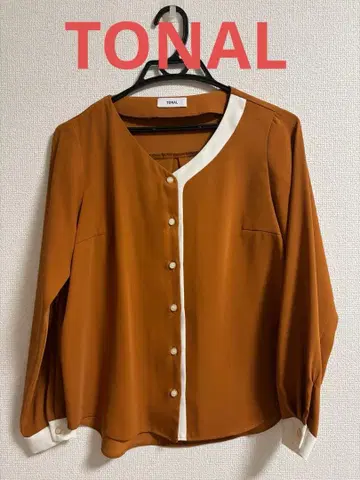 [ 새상품급 ] TONAL 바이컬러 오픈 블라우스 오렌지