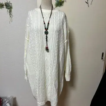 루즈한 사이즈 케이블 니트 원피스