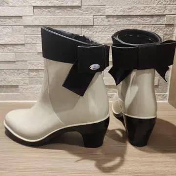 토카 레인부츠 리본 M 사이즈