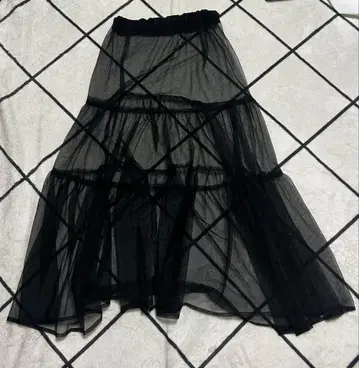 튤 레이어드 플레어 스커트 블랙