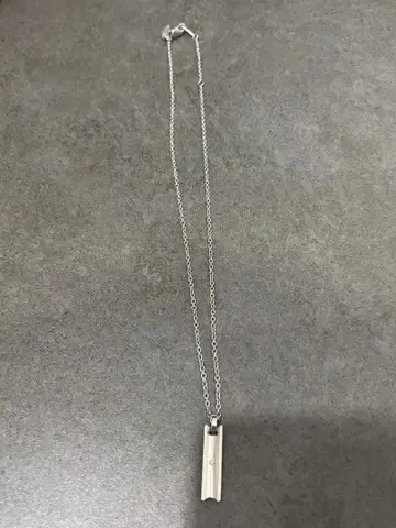 BLLES 실버 펜던트 목걸이