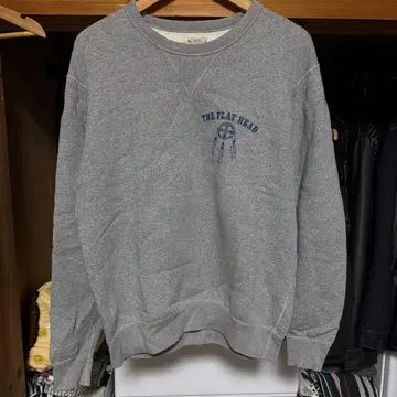 THE FLAT HEAD 크루넥 맨투맨