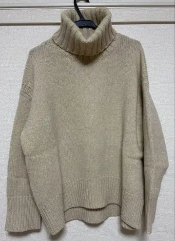 갤러리 비 파인 울 니트