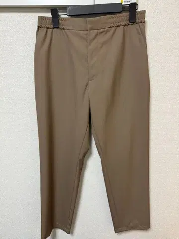 CABAN 브라운 슬랙스