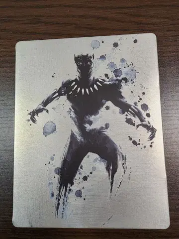 스틸북 Black Panther 4K UHD