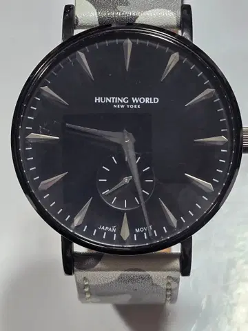 HUNTING WORLD 헌팅월드 아날로그 손목시계 중고품