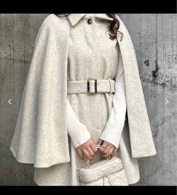 INGNI 케이프 코트 라이트 베이지