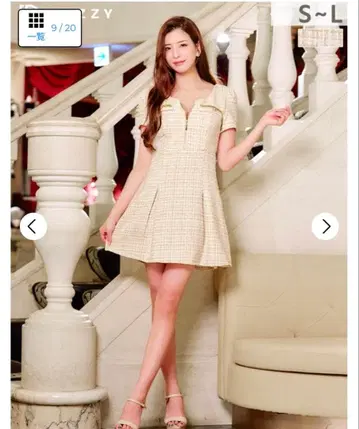 새상품급. 얼룩 및 흠집 없음. 베이지 체크 무늬 미니 드레스 M