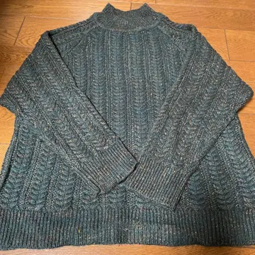 삼밸리 그린 터틀넥 스웨터