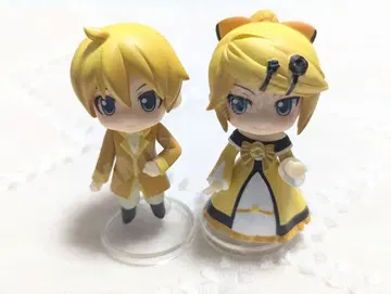 하츠네 미쿠 넨도로이드 푸치 악의 딸 카가미네 렌 카가미네 린