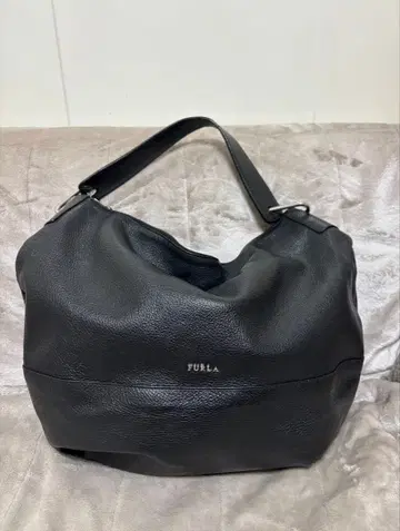 FURLA 훌라 원 숄더백 가죽 주름 가공 블랙
